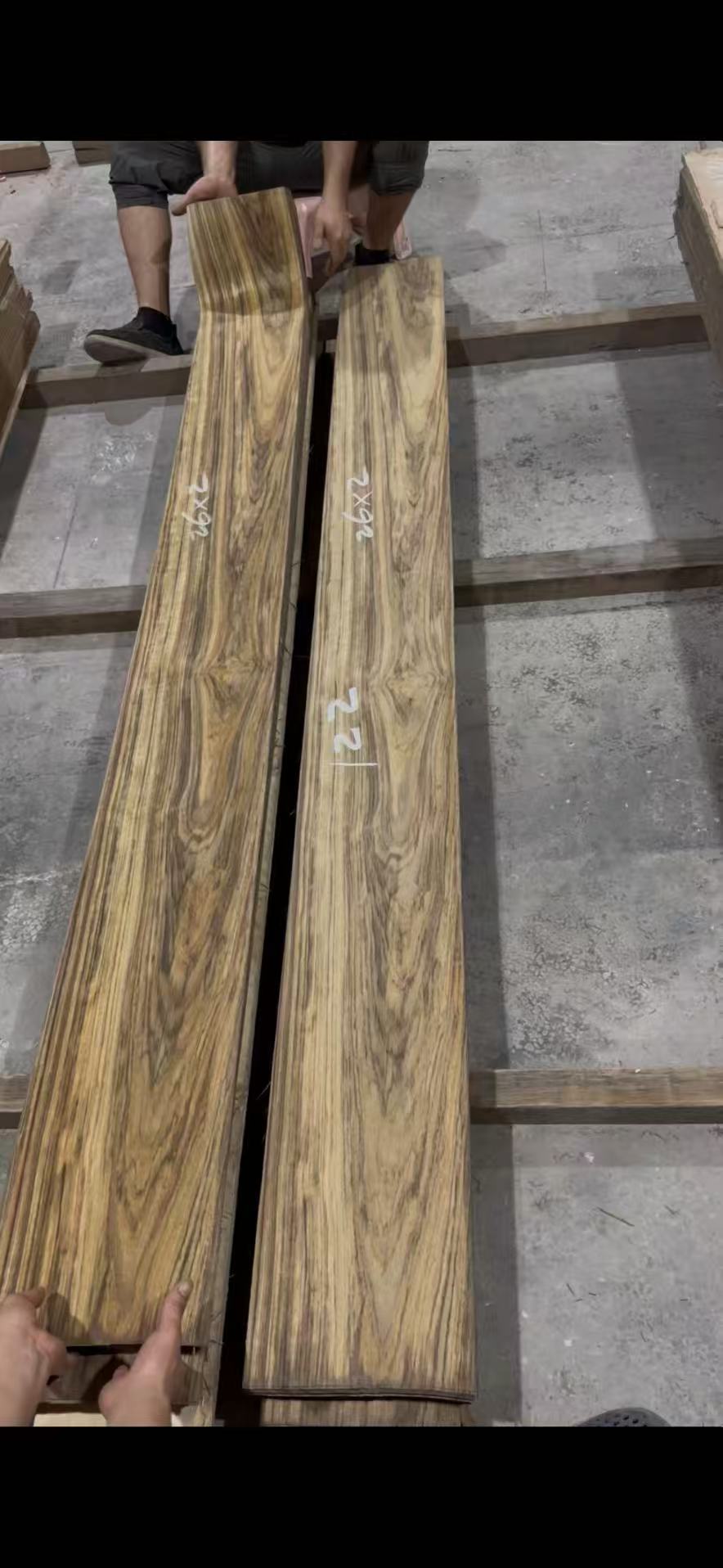 Luxury Grade Natural Burmese Teak Veneer Sheet Custom Made For High End Hotel Villa Interior Decoration Custom Wood Furniture