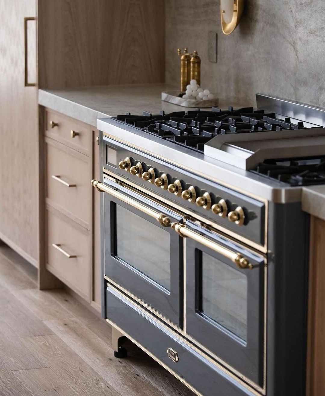 High End Wood Kitchen Design Oak Wood Kitchen Cabinets Bedroom Furniture Wardrobe