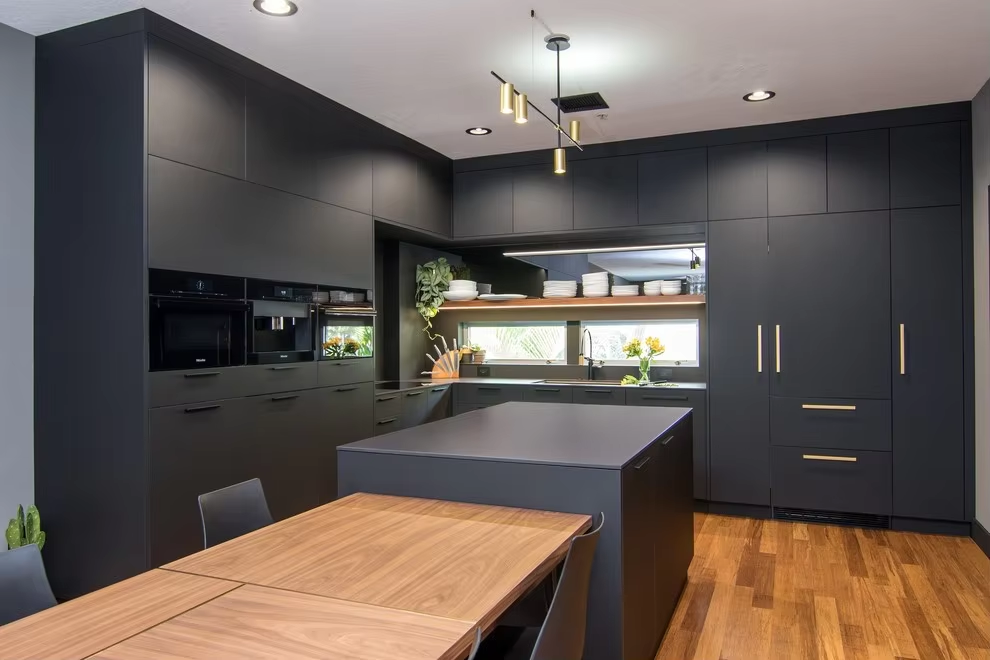 American Hot Selling Custom Made White Oak Wood Veneer Kitchen Cabinet for Sale