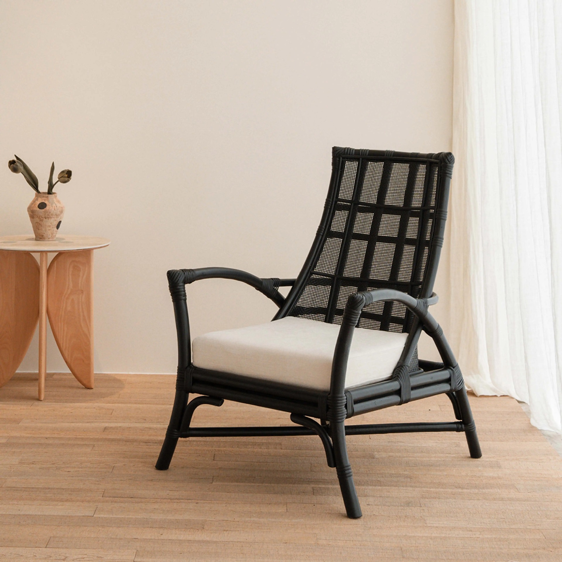 Natural Rattan Solid Wood Frame Modern Leisure Living Room Sofa Chair Indonesian Design Jifeng Homestay Designer Outdoor Use